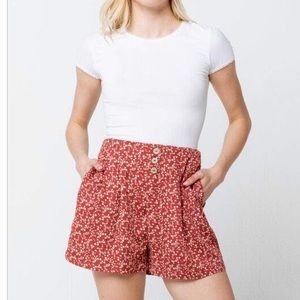 Sky and sparrow floral button up shorts